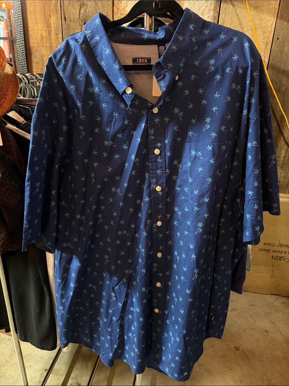 Izod Navy Short-Sleeve Button-Down Shirt with Light Blue Palm Print
